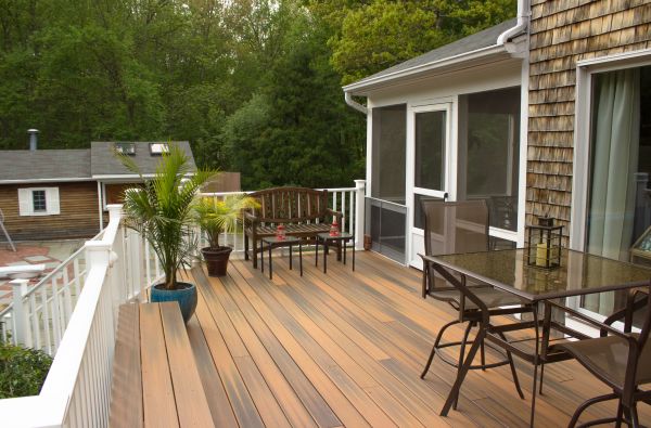 Decking Service in Glen Burnie